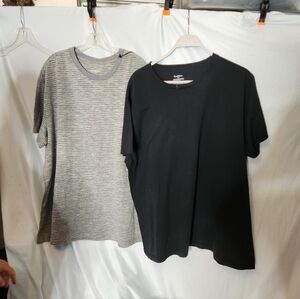 2 Goodfellow Short Sleeve T-Shirts